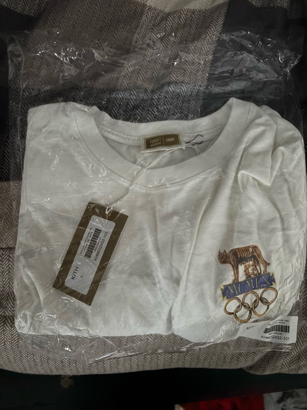 Kith For Olympics. Rome 1960 Vintage Tee - Picture 4 of 4